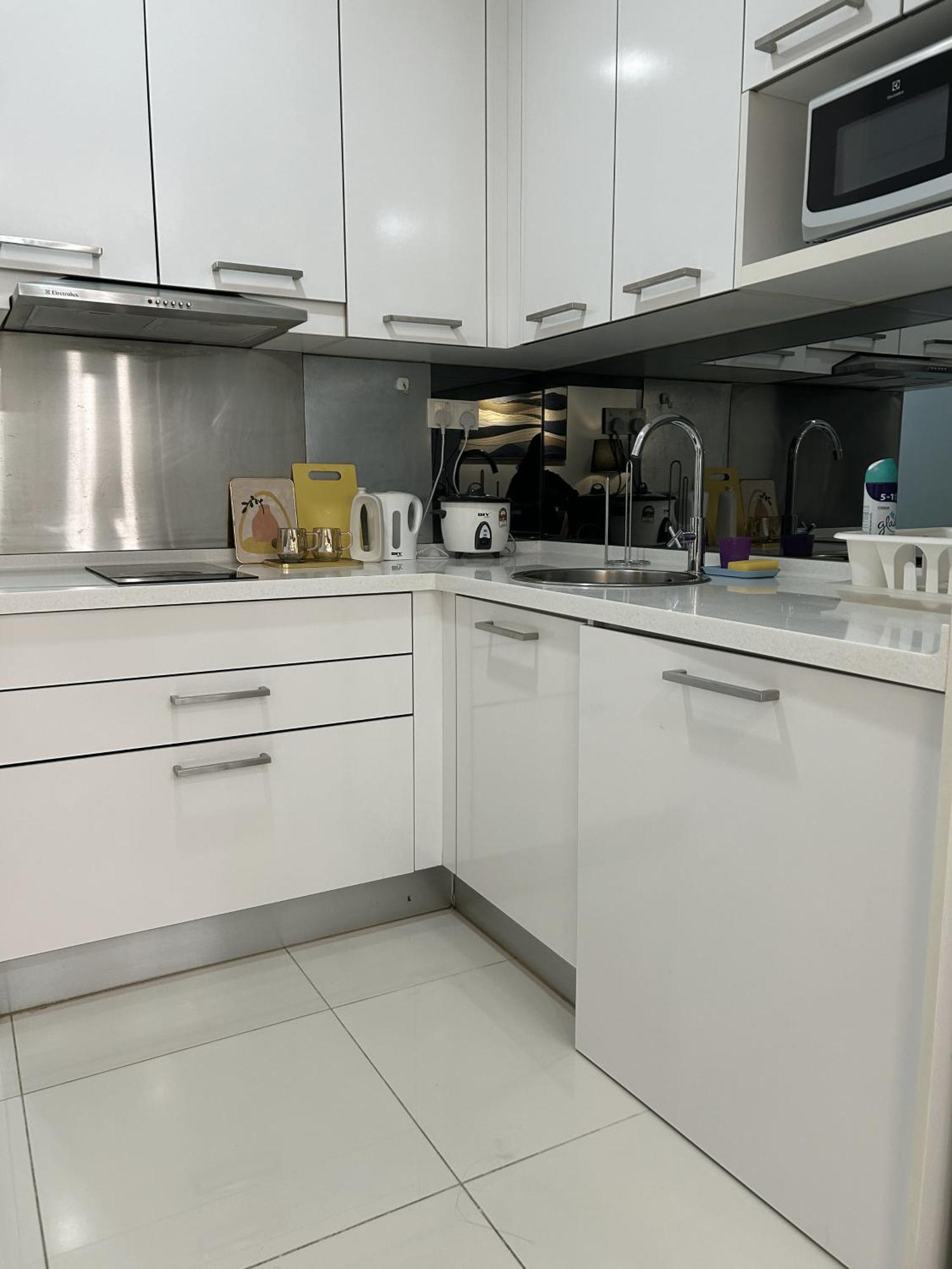 Summer Suites Klcc By Impexia Κουάλα Λουμπούρ Εξωτερικό φωτογραφία
