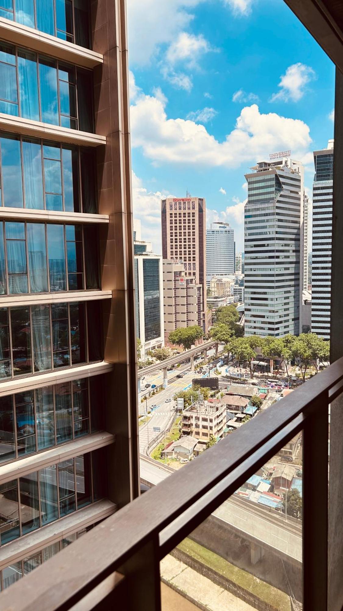 Summer Suites Klcc By Impexia Κουάλα Λουμπούρ Εξωτερικό φωτογραφία