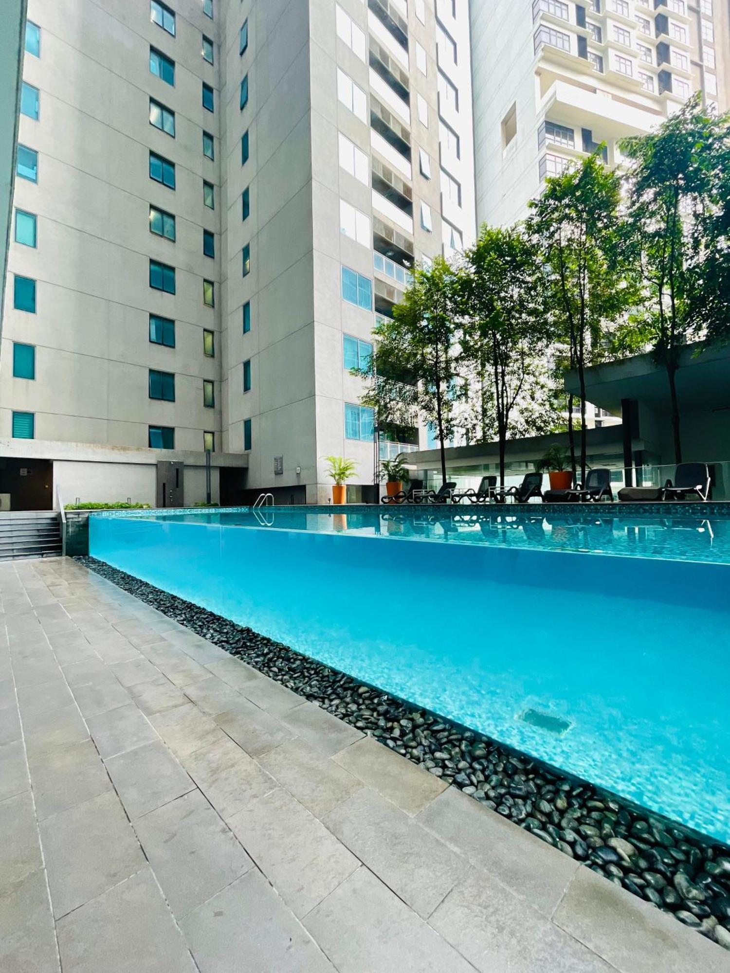 Summer Suites Klcc By Impexia Κουάλα Λουμπούρ Εξωτερικό φωτογραφία